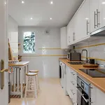 Apartamento Vivi Homes - Rome Pool, Garden, Golf & Marbella