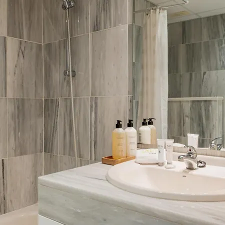 Vivi Homes - Rome Pool, Garden, Golf&beach Appartement *