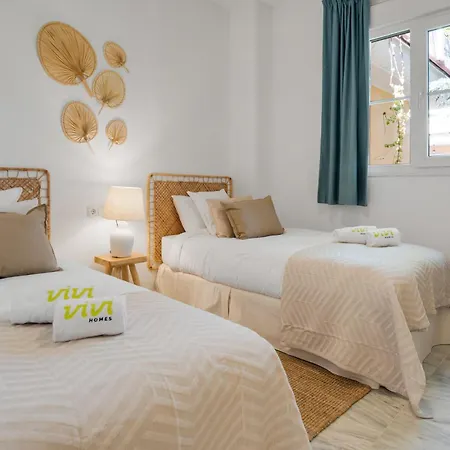 Vivi Homes - Rome Pool, Garden, Golf & Daire