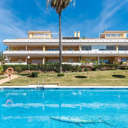 Vivi Homes - Rome Pool, Garden, Golf & Lägenhet