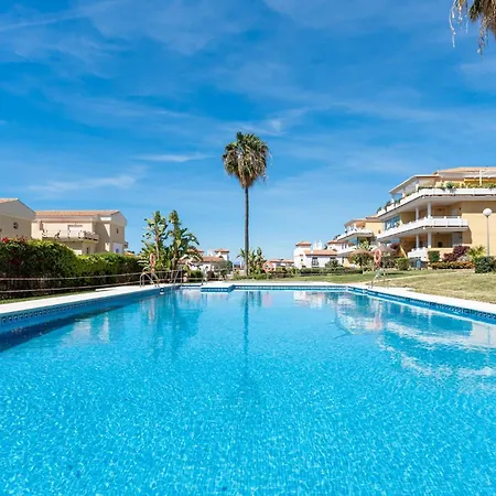 Daire Vivi Homes - Rome Pool, Garden, Golf &