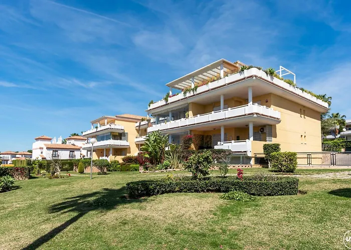 Vivi Homes - Rome Pool, Garden, Golf & * Marbella