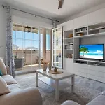 Vivi Homes - Rome Pool, Garden, Golf & شقة